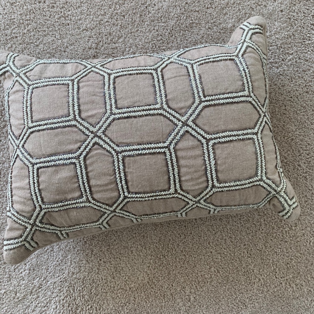 Beaded accent pillow